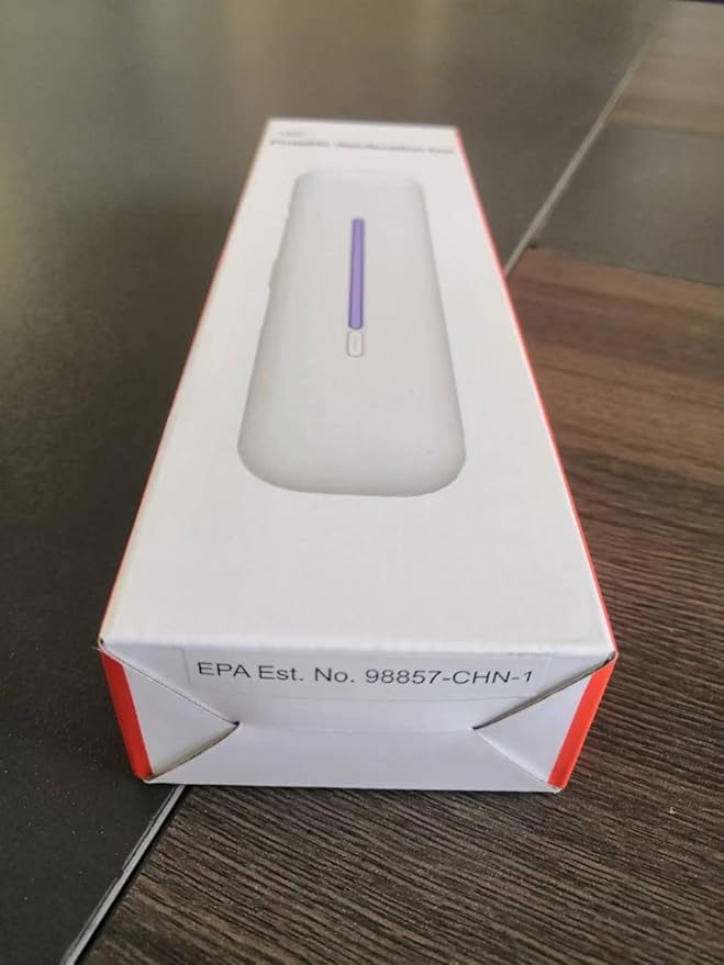 Toothbrush Holder, Toothbrush Cleaner Case, Portable USB Charging Toothbrush Cover with U V-C Light, Travel Toothbrush Holder (Blue-Large)