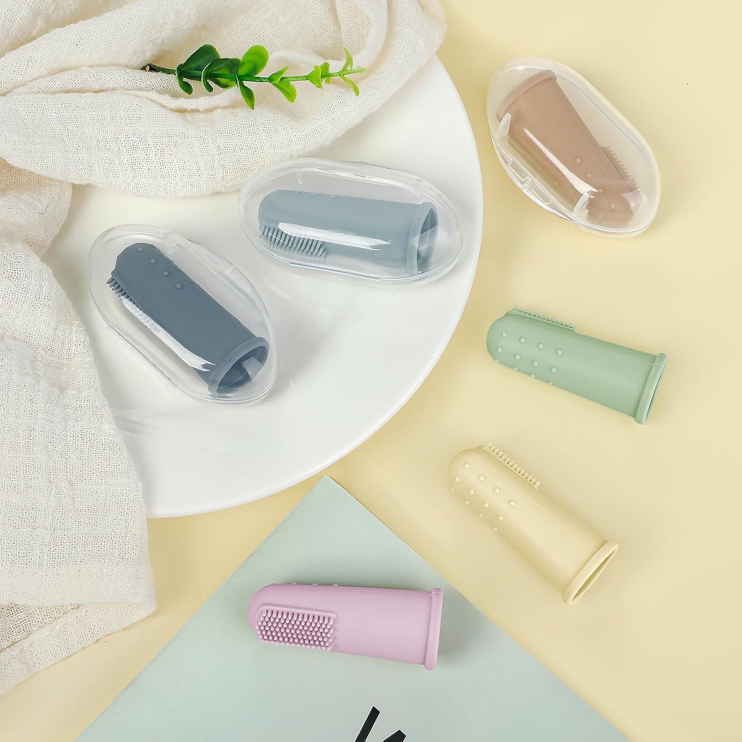 Baby Toothbrush Set, 6 Pcs Soft Infant Finger Toothbrush with 6 Boxes, Newborns Toddler Silicone Baby Tooth Brush 0-6 Months 6-12 Months