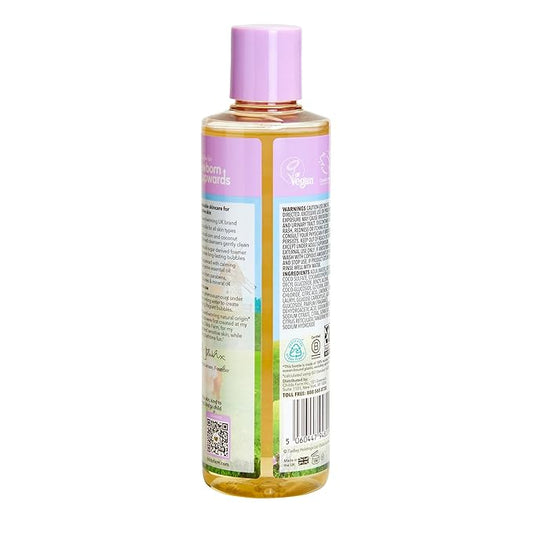 Childs Farm, Kids Bubble Bath for Dry, Sensitive Skin, Organic Tangerine, Gently Cleanses & Soothes, Vegan, Cruelty-Free, 8.4 fl oz