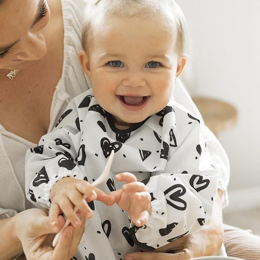 Tiny Twinkle Long Sleeve Bib for Babies & Toddlers – Waterproof Smock Bib for Eating – Machine Washable & Mess-Proof, Baby Feeding Essential & Shower Must-Have(Hearts, 6–24M)