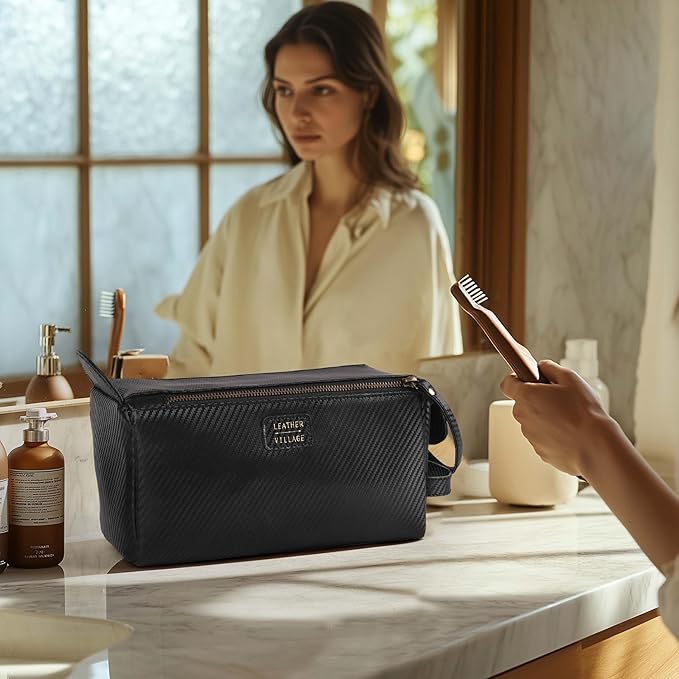LEATHER VILLAGE Premium Carbon Fiber Genuine Leather Travel Toiletry Bag - Large Compact Dopp Kit, Water-Resistance Shaving & Cosmetic Organizer for Men & Women - Black