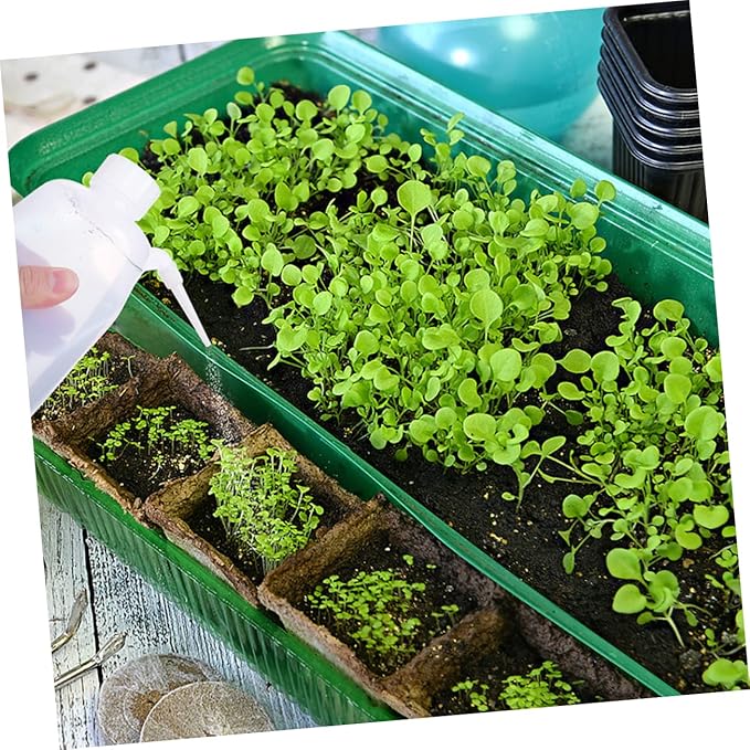 500ml Plastic Wash Bottle Squeeze Top Portable Rinse Bottle for Cleaning and Watering Wide Mouth Design for Easy Dispensing