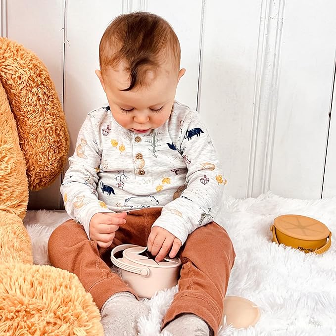 Snack Cups for Toddlers, Baby Snack Containers, Silicone Toddler Snack Cups No Spill, Food Catcher with Lid & Bucket-like Handle, BPA Free & Dishwasher Safe, 9 Ounce Creme