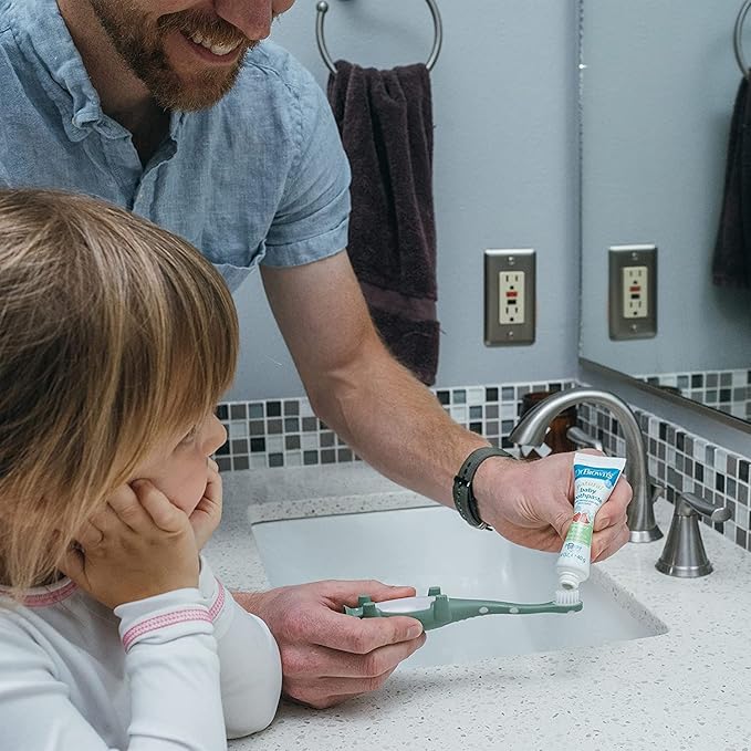 Dr. Brown's Baby Toothpaste, Strawberry Flavor Toddlers and Kids Love, Fluoride Free, Made in The USA, 0-3 Years, 1.4oz, 3 Pack