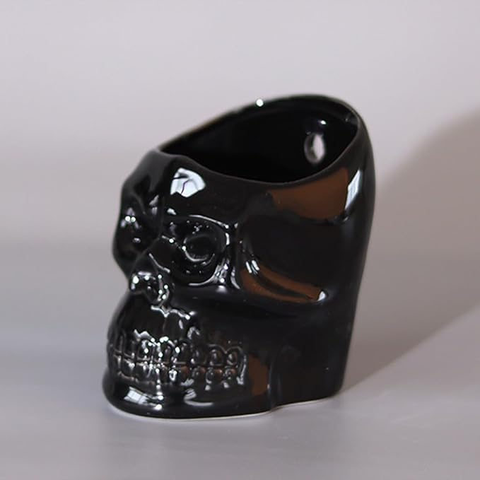 Skull-Shaped Toothbrush Holder, Skull Ceramic Small Storage Tube, Skull Pen Holder, Skull Succulent Flower Pot, Creative Decoration, Wall-Mounted Small Storage Tube (Black Skull)