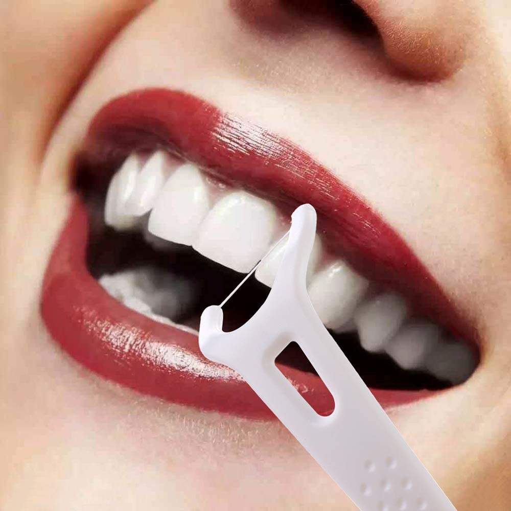 Dental Floss, FAMILIFE Unwaxed Dental Floss Picks Unflavored Fluoride Free Back Teeth Toothpicks Flossing Flossers Threaders Sticks with 4 Travel Handy Cases 120 Count