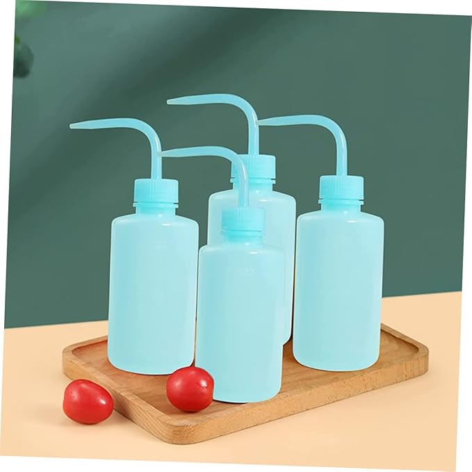 4pcs Eyelash Cleaning Squeeze Diffuser Bottle Portable Rinse Bottles for Controlled Liquid Dispensing for Tattoo Artists and Hairdressers