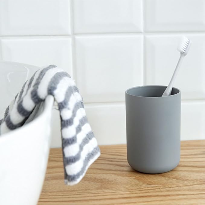 Round Plastic Toothbrush Cups, Couples Toothbrush Cups, Creative Household Toothbrush Cups, Simple wash Cups and mouthwash Cups. (Gray & Gray)