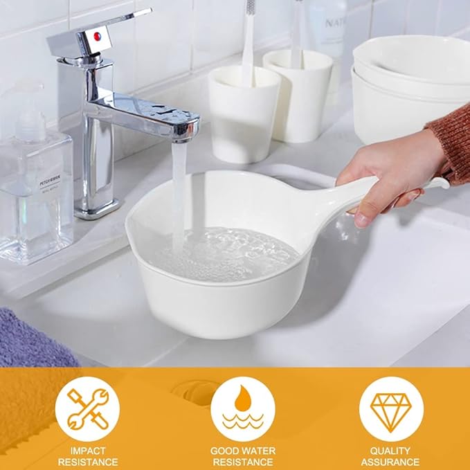 Plastic Water Scoop for Bath, 1.5 Liter Shower Ladle with Adhesive Hook, Bathroom Water Bath Cup, Bathing Ladle for Kids