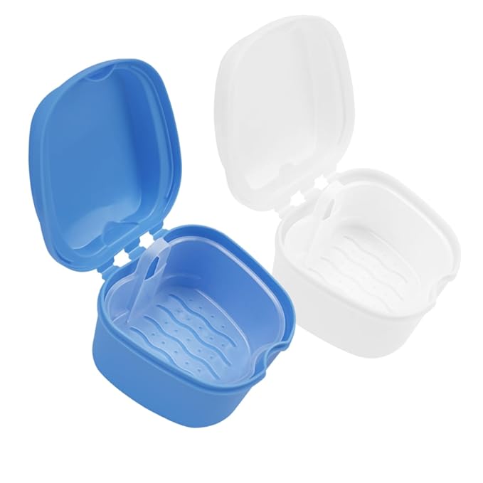 2pcs Denture Bath Retainer Case, Dentaure Cups for Soaking Dentures with Strainer Basket Tray,Compact and Pportable Design, Suitable for Traveling (White+Light Blue)