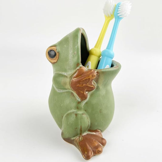 FlidRunest Kids Frogs Toothbrush Holder for Bathroom - Ceramic Animal Tooth Brush Holder Cup - Easy to Clean Toothbrush and Toothpaste Holder for Kids - Great Gift for Boy, Friends, Kids, Men