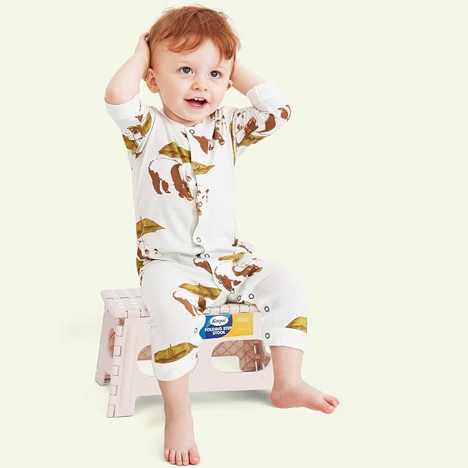 Korpai 9" Folding Step Stool for Adults and Kids 15-Inch Extra Wide Stool Holds Up to 300 lbs,Non-Slip Folding Stools with Handle,Compact Plastic Foldable Step Stool for Bathroom,Kitchen,ect Khaki