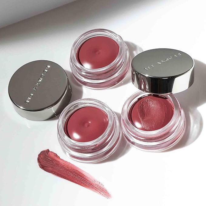 Beauty Pie Supercheek Cream Blush (Sexy Berry); A universally-flatting cool-toned berry pink shade; From one of the leading labs in Italy