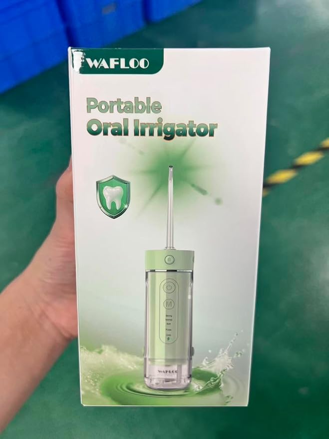 Water Flosser Travel Mini Cordless Portable: 5 Modes Water Dental Floss with Telescopic Water Tank, 4 Tips, IPX7 Waterproof (Green)