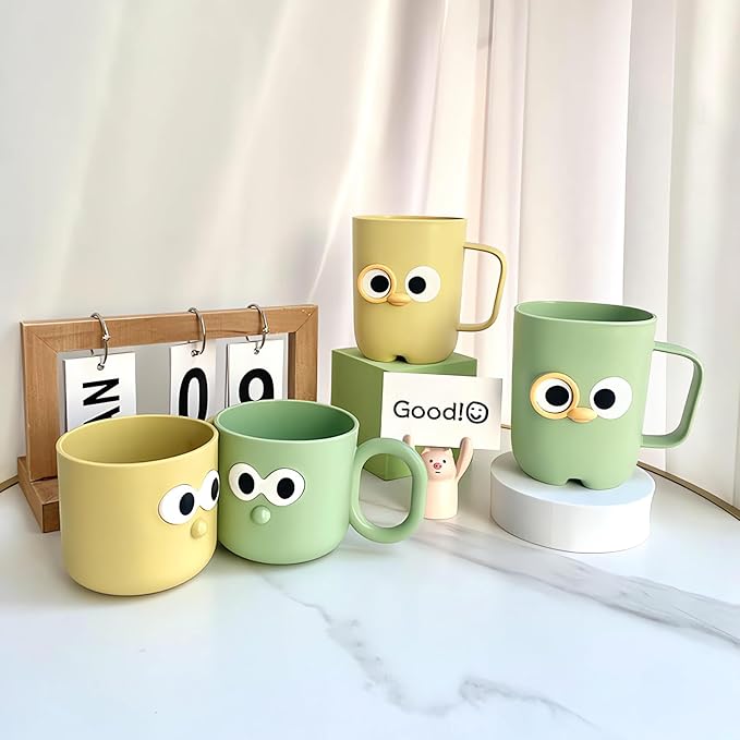 4 Pcs Cute Cartoon Bathroom Tumbler Cups, Unbreakable Reusable Toothbrush Holders, Plastic Household Drinking Cups, Dishwasher Safe Water Mugs for Kids Couples Friends (2 Large + 2 Small)