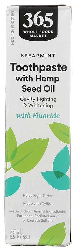 365 by Whole Foods Market, Toothpaste with Hemp Seed Oil, Spearmint, Cavity Fighting & Whitening, With Fluoride, 5.5 Ounce