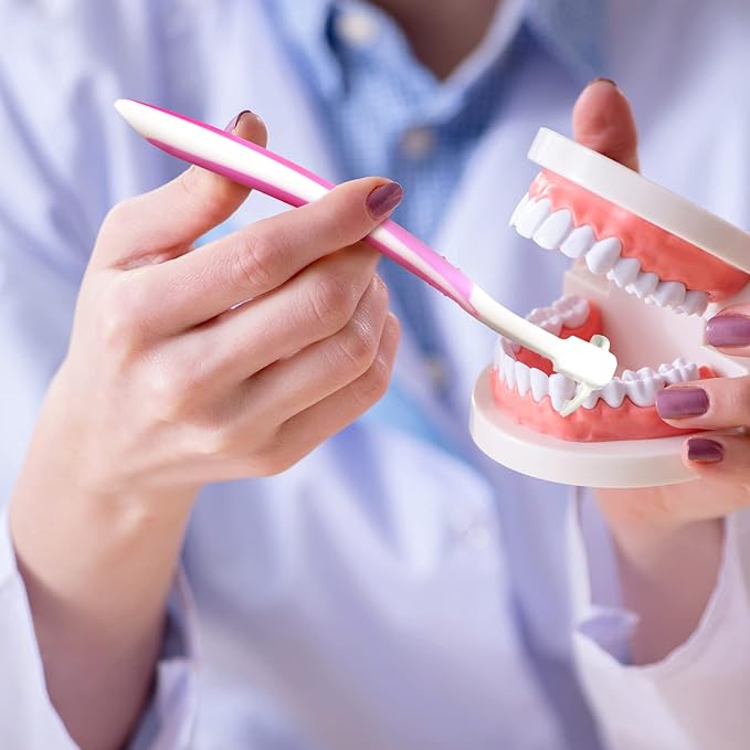 Cunhill 3 Pieces Tooth Floss Handle Reusable with 300 Pieces Dental Floss Refill Heads Unflavored Colorful Floss Interdental Toothpick Flosser for Teeth Cleaning, 3 Colors