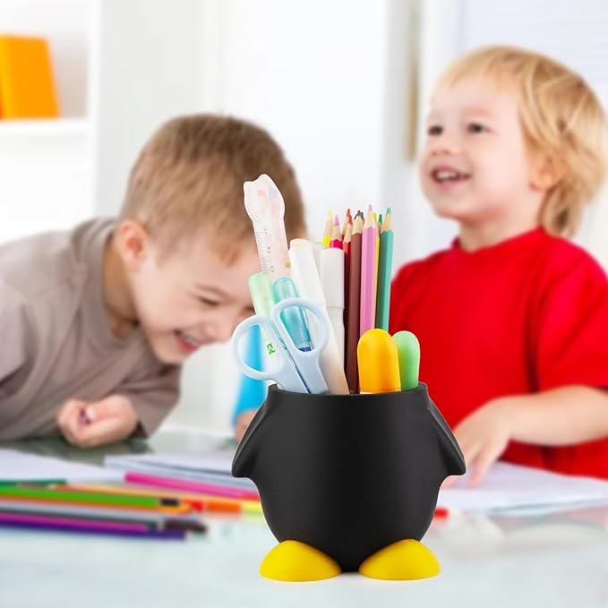 Creative Cute Penguin Pen Pencil Holder, Pen Holder for Desk Office Decor Makeup Brush Holder Kitchen Storage Cup Ideal Gifts for Boys Girls