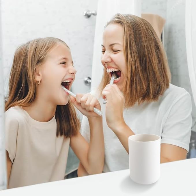 Bathroom Toothbrush Holder Cups, White Plastic Drinking Cups Mouthwash Cup Reusable Water Cup Bathroom Storage for Home Travel, 300ml(White)