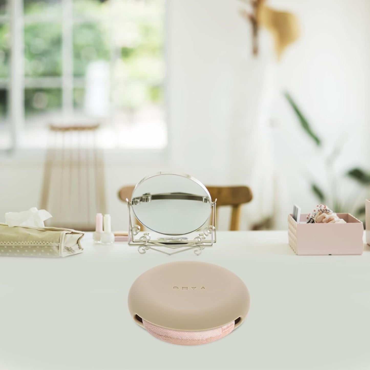 Beaupretty Makeup Puff Case Travel Silicone Powder Puff Holder Portable Makeup Sponge Container for Women Girls Coffee