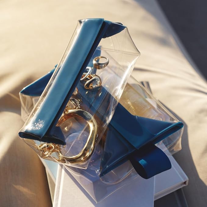 Cadence Parcel - Clear Kit with Magnetic Closure - Durable and Leak-Resistant Travel Toiletry Kit - TSA-Compliant & Modular Design - Hygiene Bag for Travel Essentials - .5 Qt - Ink