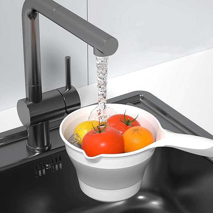 Collapsible Plastic Water Ladle Folding Scoop for Bath Soaking Cleaning, Portable Water Pourer Dipper Spoon for Camping Travel, Small Shower Bucket Basin Tub Rinse Cup Mug for Hair Washing, Gray