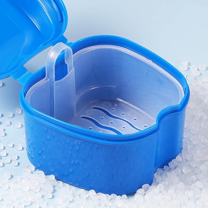 2pcs Denture Bath Retainer Case, Dentaure Cups for Soaking Dentures with Strainer Basket Tray,Compact and Pportable Design, Suitable for Traveling (Purple+Pink)