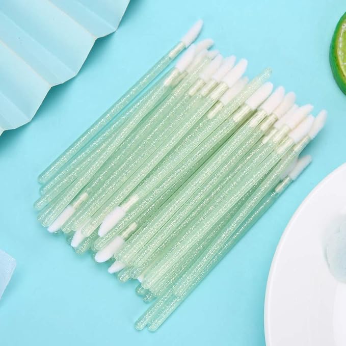 100pcs/Set Disposable Lip Brushes Make Up Brush Lipstick Lip Gloss Wands Applicator Tool Makeup Beauty Tool Kits Green