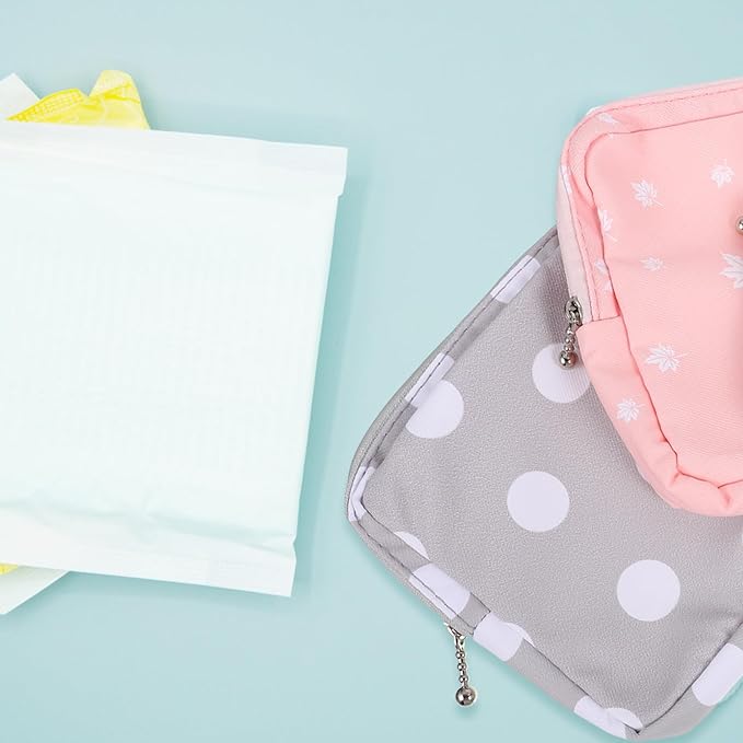 Amosfun 20pcs Sanitary Napkin Storage Bag Teen Girl Period Pad Bags Mini Zipper Open Makeup Bag Polyester Cosmetic Packets