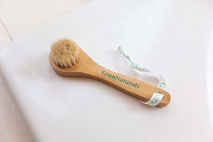 GranNaturals Manual Facial Brush Dry Brushing Scrubber - Stiff Boar Bristles for Exfoliation - Promotes Lymphatic Drainage, Deep Cleansing, Gentle Pore Cleaning for Glowing, Soft Skin - Wooden Handle