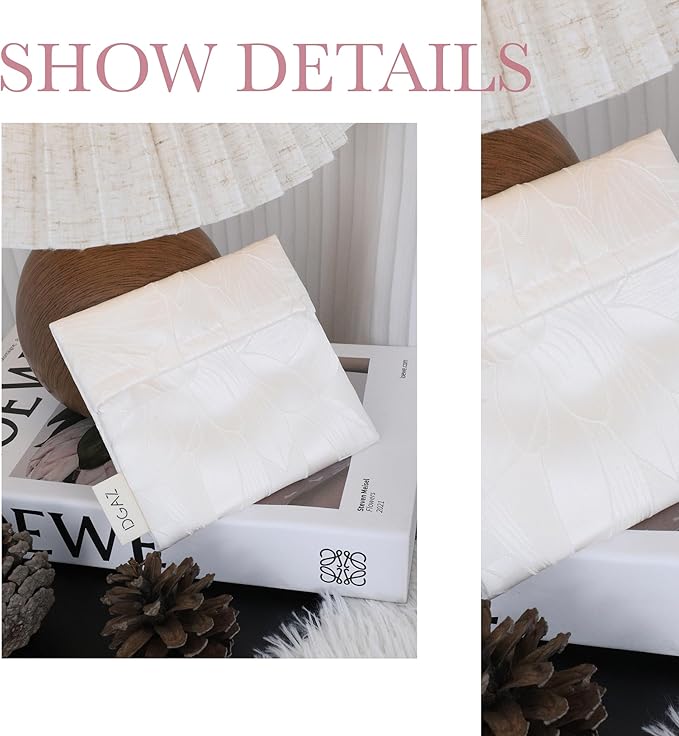 DGAZ Sanitary Napkin Storage Bag, Period Bag for Teen Aged Girls, Portable Period Bag for Panty Liners/Menstrual Cup/Small Tampons，Mini Makeup Bag for Purse(Snowflake)