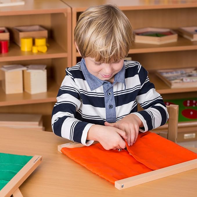 MONTESSORI OUTLET Snapping Frame | Practical Life Skill Tool for Toddlers & Preschoolers | Learn to Snap Clothes, Develop Fine Motor Skills & Independence (Ages 3-6)