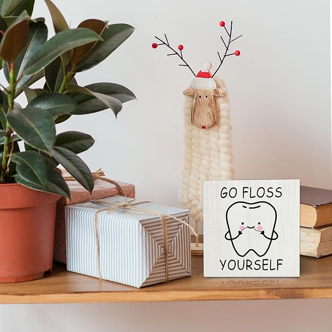 Medical Office Decor Wooden Signs,Doctor Gifts Wooden Box Sign,Doctor Gifts For Men,Dental Assistant Desk Tabletop Shelf Decoration, 5x5 Inches