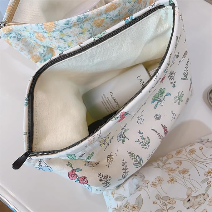 HAPPYHEIDI Large Floral Cotton Makeup Bag Cosmetic Travel Pouch, Make Up Purse Organizer, Canvas Lined Cute Creamy White