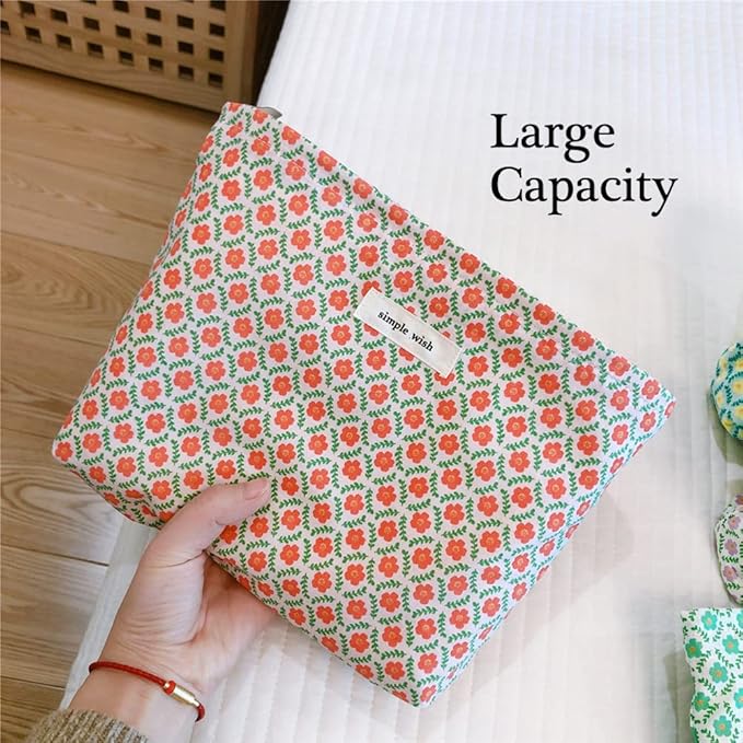 STARDW Aesthetic Floral Makeup Bag Cute Small Cosmetic Bags for Women Girls, Travel Toiletry Bag Large Capacity Zipper Makeup Pouch, Purse Organizer Pouches (Red Floral)