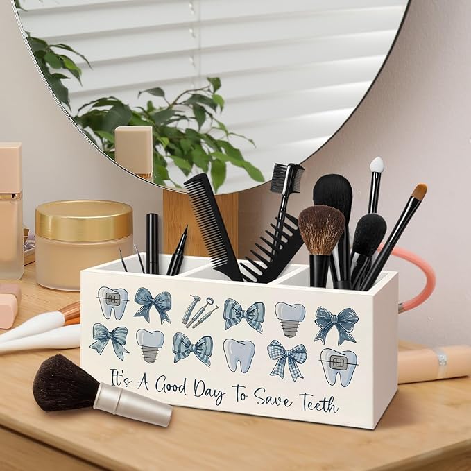 Dental Gifts Pen Pencil Holder for Desk, Dental Hygienist Gifts, Coquette Blue Bow Dentist Wooden Box Decorative Sign for Dentist Office Clinic Hospital Desk Tabletop Decor