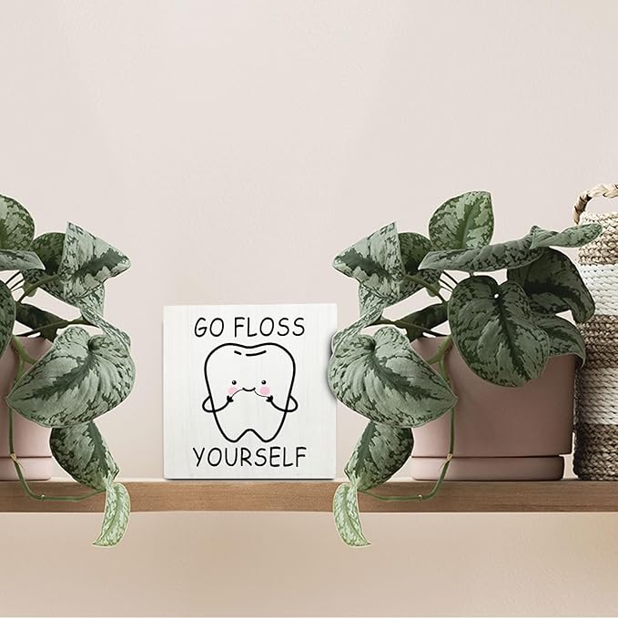 Medical Office Decor Wooden Signs,Doctor Gifts Wooden Box Sign,Doctor Gifts For Men,Dental Assistant Desk Tabletop Shelf Decoration, 5x5 Inches