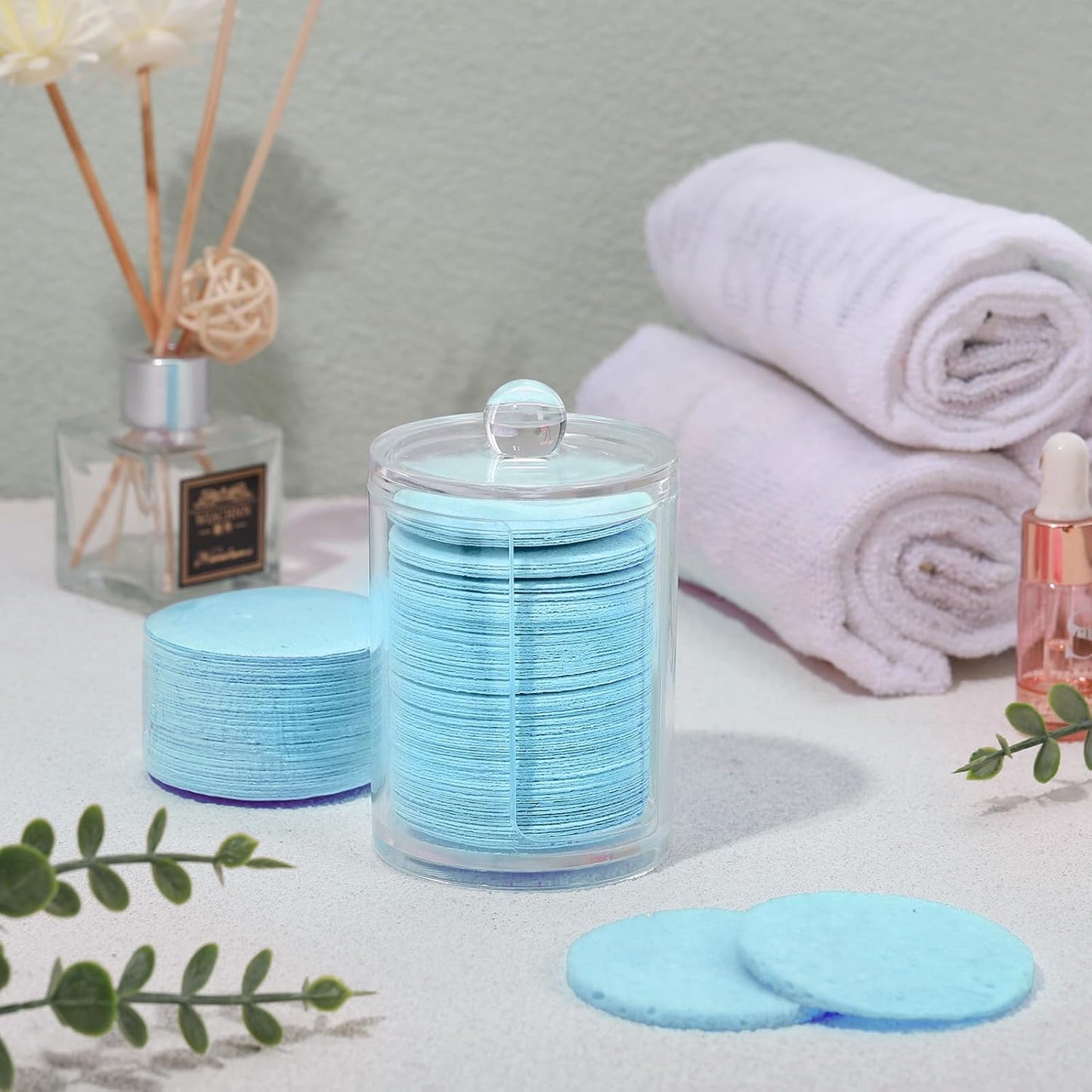 Amyhill 300 Count Compressed Facial Sponges Natural Face Sponges for Cleansing Disposable Facial Exfoliating Pads for Estheticians (Blue)