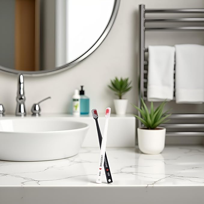 2Pcs Toothbrushes Black and White Heart Shaped Couple toothbrushes eco Friendly Nano toothbrushes Dental Care Brush Manual Firm Bristles, Toothbrush Advanced Design Toothbrushe,Oral Care