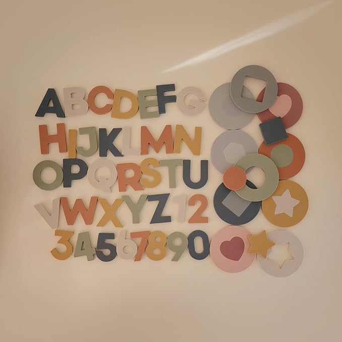 mushie Foam Bath Puzzle | 10 Pieces for Ages 3 Years+ | Floating Foam for Kids and Toddlers