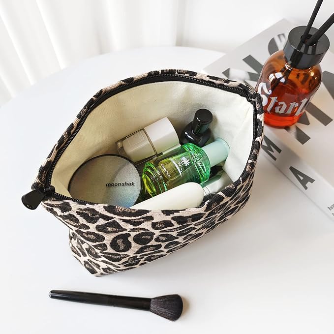 STARDW Leopard Makeup Bag Organizer Cosmetic Bags for Women and Girls,Travel Toiletry Bag Large Capacity Canvas Makeup Zipper Pouch, Purse Organizer Pouches (Brown Leopard)