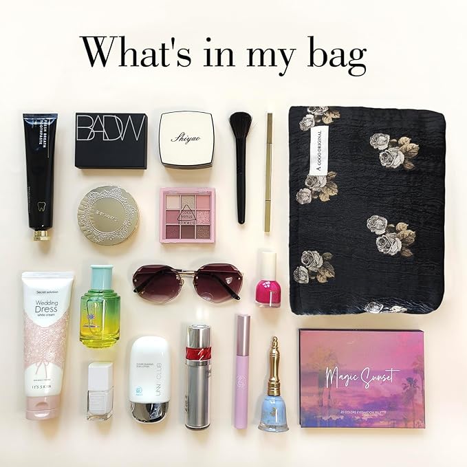 STARDW Aesthetic Floral Makeup Bag Cute Small Cosmetic Bags for Women Girls, Travel Toiletry Bag Large Capacity Zipper Makeup Pouch, Purse Organizer Pouches (Rose Vintage)