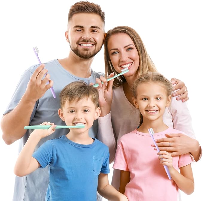 Disposable Toothbrushes, Toothbrush and Toothpaste, Toothbrush and Toothpaste Travel, Comes with Floss Picks, Individually Packaged, 2 Colors, Suitable for Hotel, Home, Camping, Travel (PACK-200)