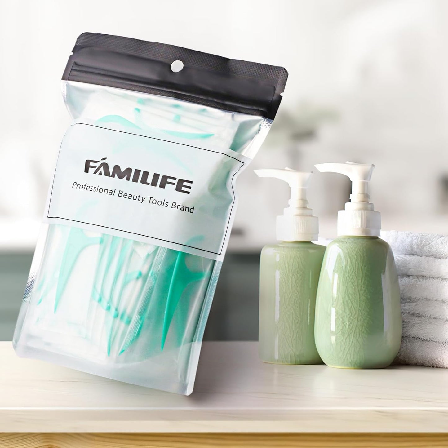 FAMILIFE Individually Wrapped Floss Picks, 100PCS Mint Dental Floss Cleaner, Tooth Picks Flossers with Portable Individual Packaging, Toothpicks Helps to Fight Tooth Decay and Keep Your Teeth Clean