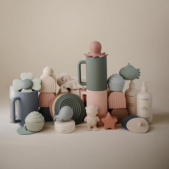 mushie Baby Bath Rinse Cup | 100% Food Grade Silicone | Shampoo & Body Washing Rinser Cup for Kids (Dried Thyme)