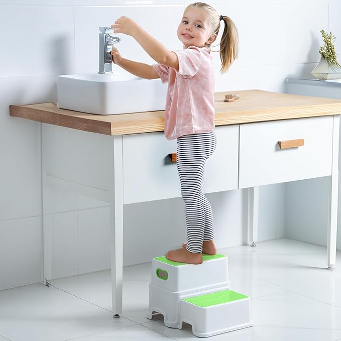 Victostar Toddler Step Stool,2 Kids Step Stool for Bathroom Sink,Baby Potty Stool with Anti-Slip Surface and Rubber Bottom,Plastic Stool with Handle for Toilet Potty Training Bathroom Kitchen