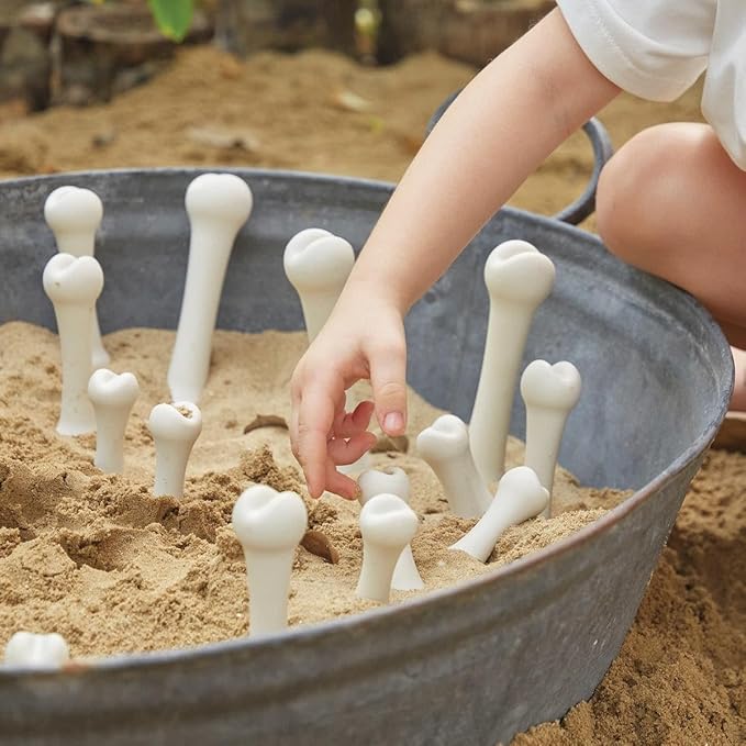 Kaplan Early Learning Big Bones Set - 20 Pieces, Outdoor Exploration, Loose Parts Play, STEM Toy for Kids Toddlers Ages 2+