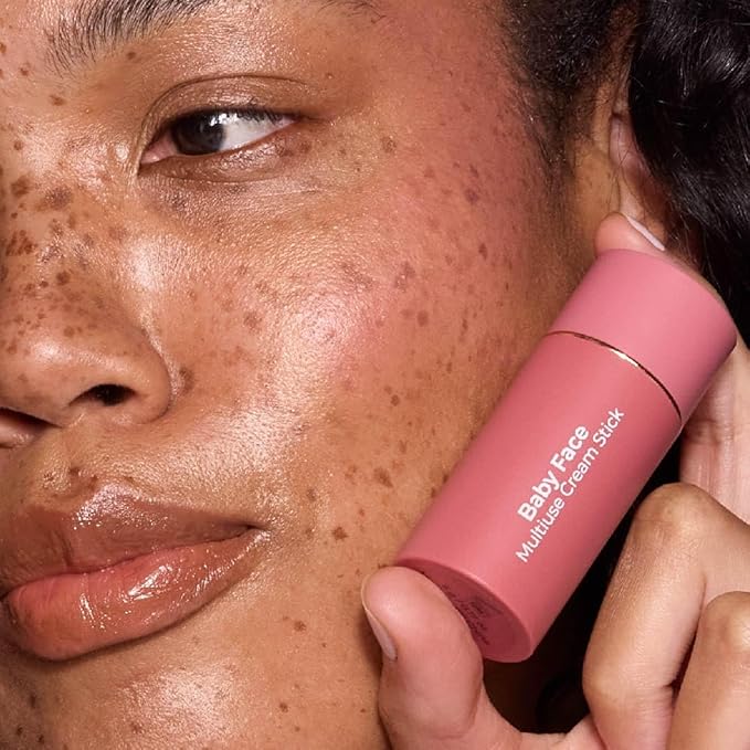 MCoBeauty - Baby Face Multiuse Cream Stick for Lips and Cheeks - Blush Stick in Coral Pearl Shade - Contains Moisturising Jojoba Seed Oil, Coconut Oil and More - Kitty