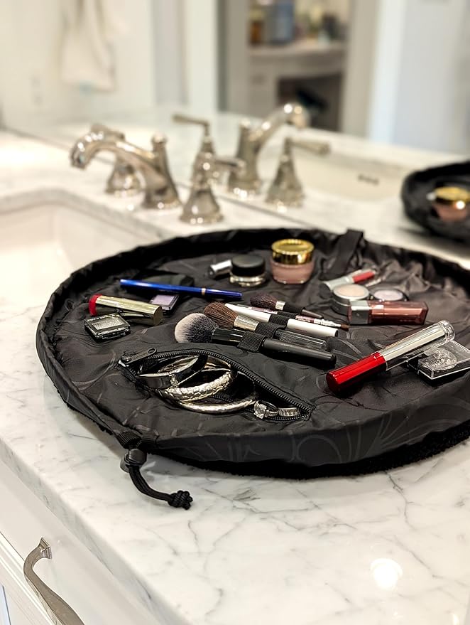 Lay-n-Go Cosmo Drawstring Cosmetic & Makeup Bag Organizer - Portable Drawstring Makeup Bag w/Zipper Pocket, Makeup Loops & More - Durable, Machine Washable Toiletry Bag (20", Comfort/Black Sherpa)