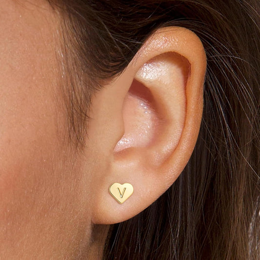 Heart Initial Earrings for Girls Kids Women - 18K Gold Filled Heart A-Z Initial Letter Earrings Teen Girls Gifts Trendy Stuff Birthday Gift for 5 6 7 8 9 10 Year Old Girl Gifts